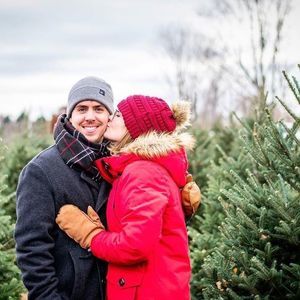 Meet your Posher, Caitlynn